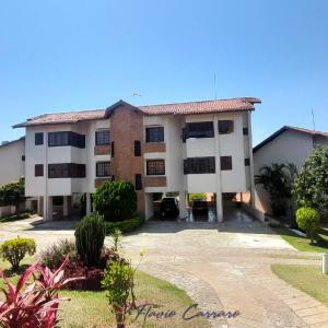 APARTAMENTO CONDOMINIO FECHADO