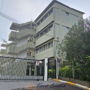 APARTAMENTO PRÓXIMO AO CENTRO