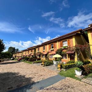CASA CONDOMINIO FECHACO