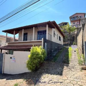 CASA EM BAIRRO