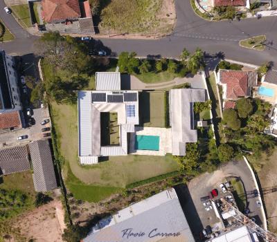 CASA NOVA NO CENTRO - ALTO PADRÃO