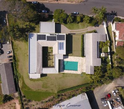 CASA NOVA NO CENTRO - ALTO PADRÃO