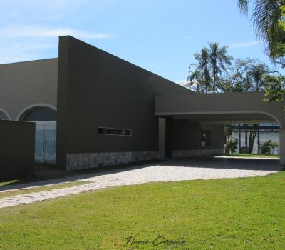 CASA NOVA NO CENTRO - ALTO PADRÃO