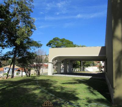 CASA NOVA NO CENTRO - ALTO PADRÃO