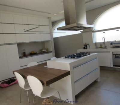 CASA NOVA NO CENTRO - ALTO PADRÃO