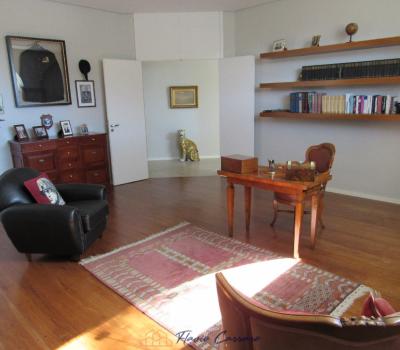 CASA NOVA NO CENTRO - ALTO PADRÃO
