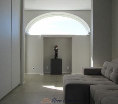 CASA NOVA NO CENTRO - ALTO PADRÃO