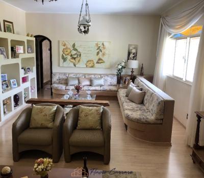 CASA PRÓXIMO AO CENTRO