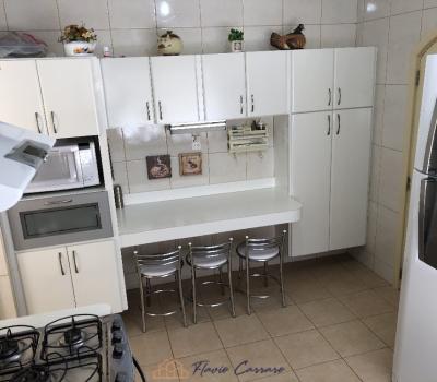 CASA PRÓXIMO AO CENTRO