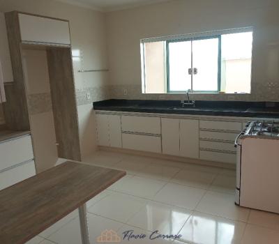CASA PRÓXIMO AO CENTRO