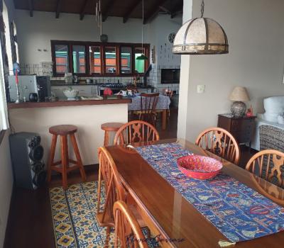CASA PRÓXIMO AO CENTRO