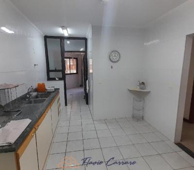 APARTAMENTO PRÓXIMO AO CENTRO