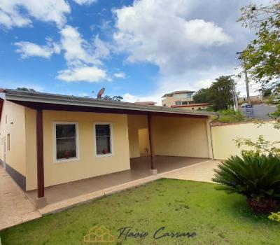 CASA PRÓXIMO AO CENTRO