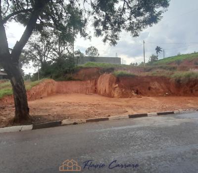TERRENO RESIDENCIAL/COMERCIAL