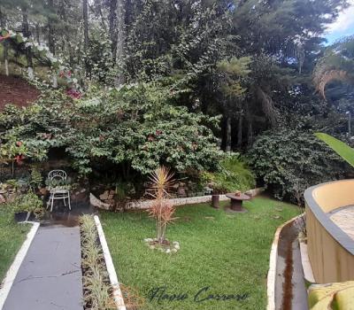 CASA CONDOMINIO FECHADO