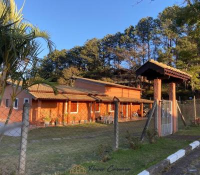 CASA CONDOMINIO FECHADO