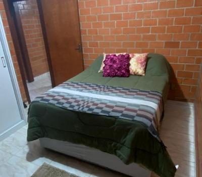 CASA CONDOMINIO FECHADO