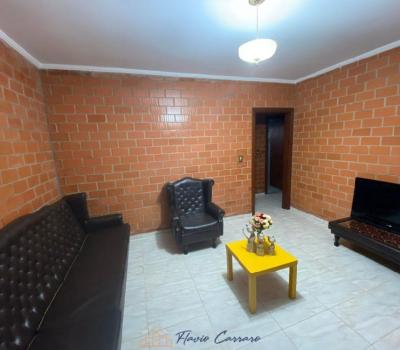 CASA CONDOMINIO FECHADO