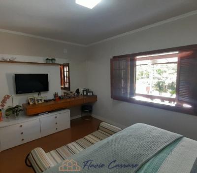CASA PRÓXIMO AO CENTRO