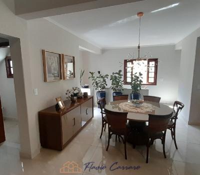 CASA PRÓXIMO AO CENTRO