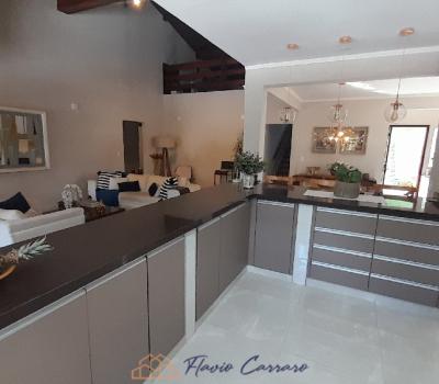CASA PRÓXIMO AO CENTRO