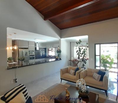 CASA PRÓXIMO AO CENTRO