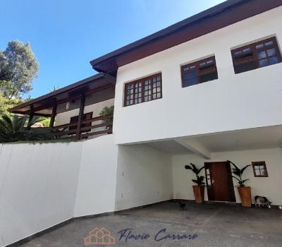 CASA PRÓXIMO AO CENTRO