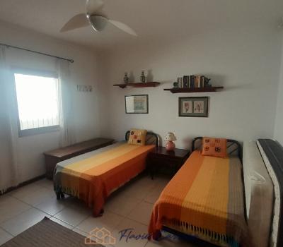 CASA PRÓXIMO AO CENTRO