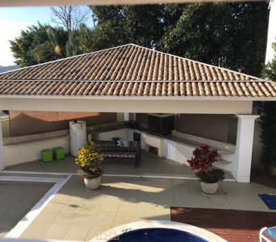CASA BAIRRO NOBRE
