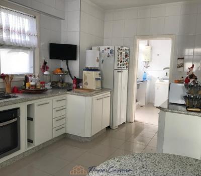 CASA BAIRRO NOBRE