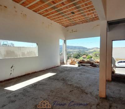 CASA PRÓXIMO AO CENTRO