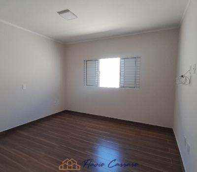 CASA PRÓXIMO AO CENTRO