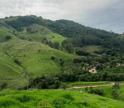 SITIO SERRA NEGRA SP