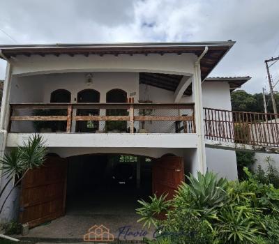 CASA PRÓXIMO AO CENTRO