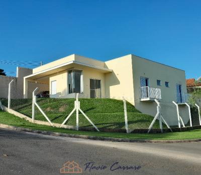 CASA PRÓXIMO AO CENTRO