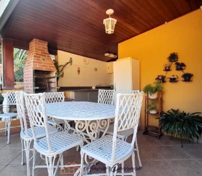 CASA CONDOMINIO FECHACO