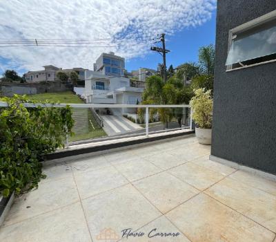 CASA CONDOMINIO FECHADO