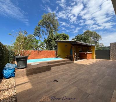 CASA CONDOMINIO FECHADO