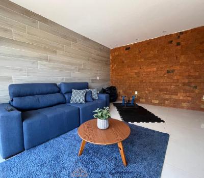 CASA CONDOMINIO FECHADO