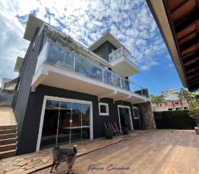 CASA CONDOMINIO FECHADO