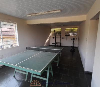 CASA EM CONDOMINIO FECHADO