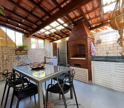 CASA CONDOMINIO FECHACO