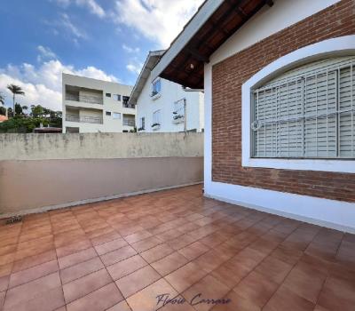 APARTAMENTO PRÓXIMO AO CENTRO