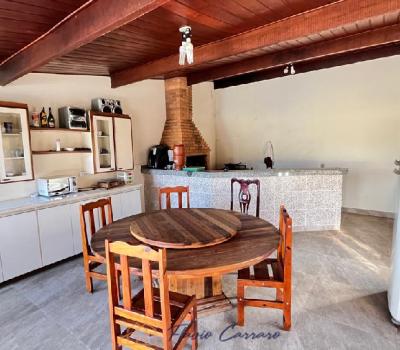 CASA PRÓXIMO AO CENTRO