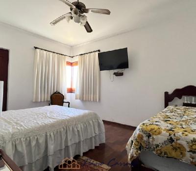 CASA PRÓXIMO AO CENTRO