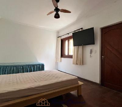 CASA PRÓXIMO AO CENTRO