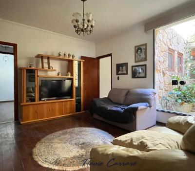 CASA PRÓXIMO AO CENTRO