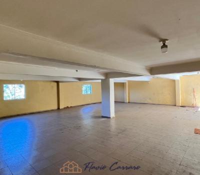 CASA PRÓXIMO AO CENTRO