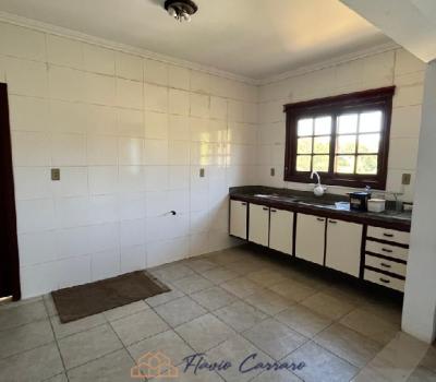 CASA PRÓXIMO AO CENTRO