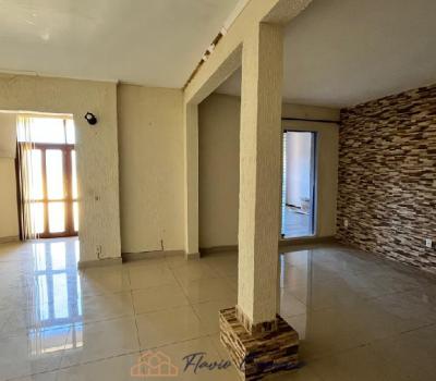 CASA PRÓXIMO AO CENTRO